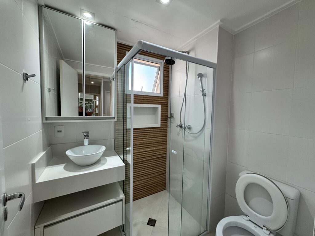 aadaafe1-8819-43cf-bd92-9480c40b59bd